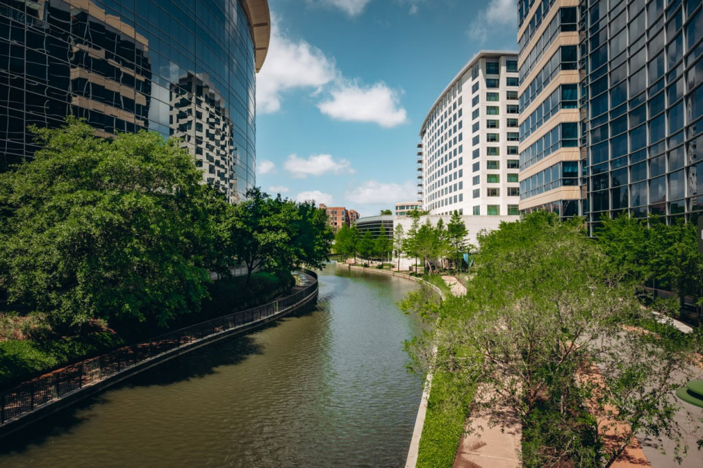 How Woodlands Water enhances the quality of life in The Woodlands